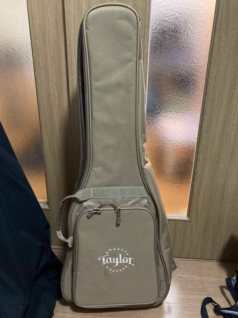 Taylor Academy 12 ギタースタンドセット