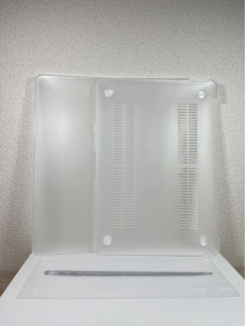 Apple MacBook Air M1チップ8GB　256GBスペースグレー