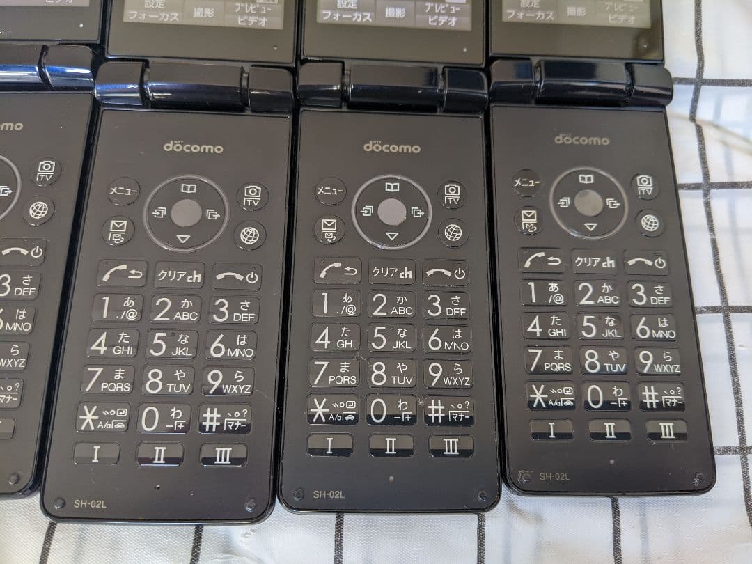 AQUOSケータイ SH-02L 1G8G docomo Simフリー6台