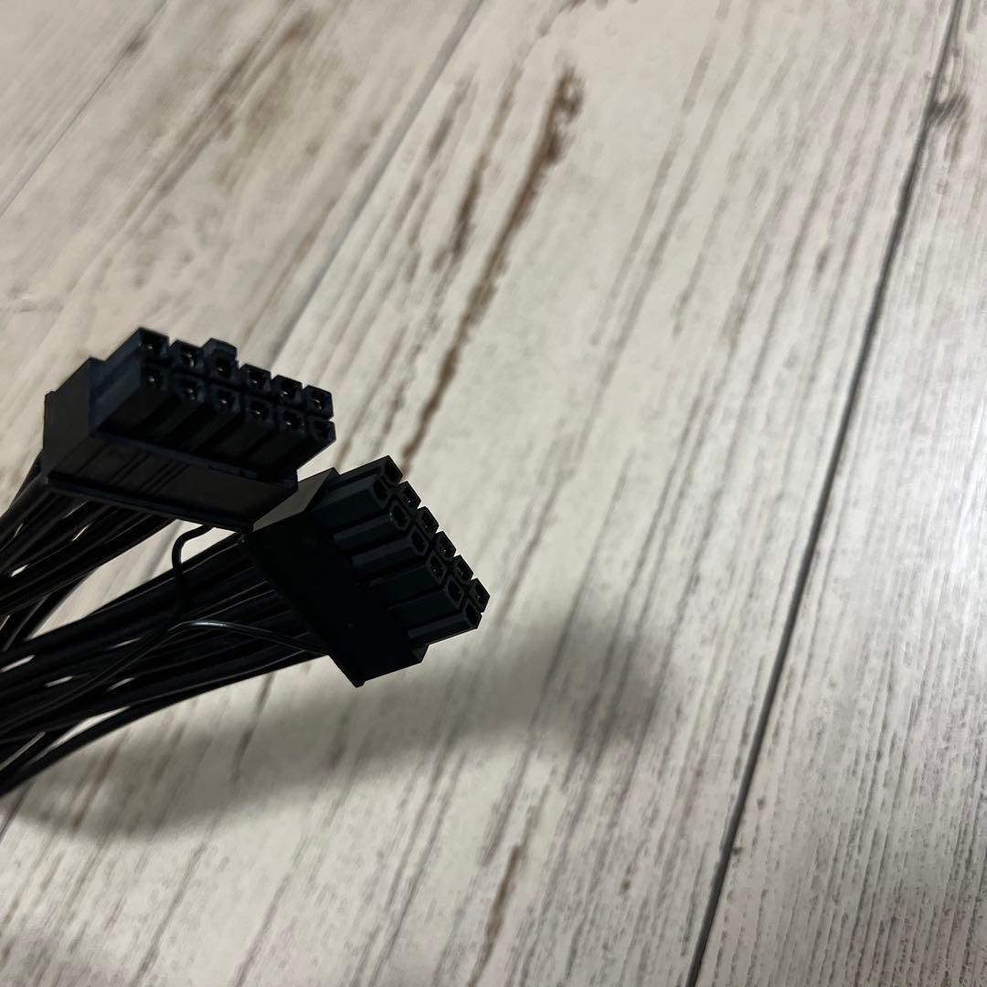 CableMod Basics B-Series 12VHPWR ケーブル