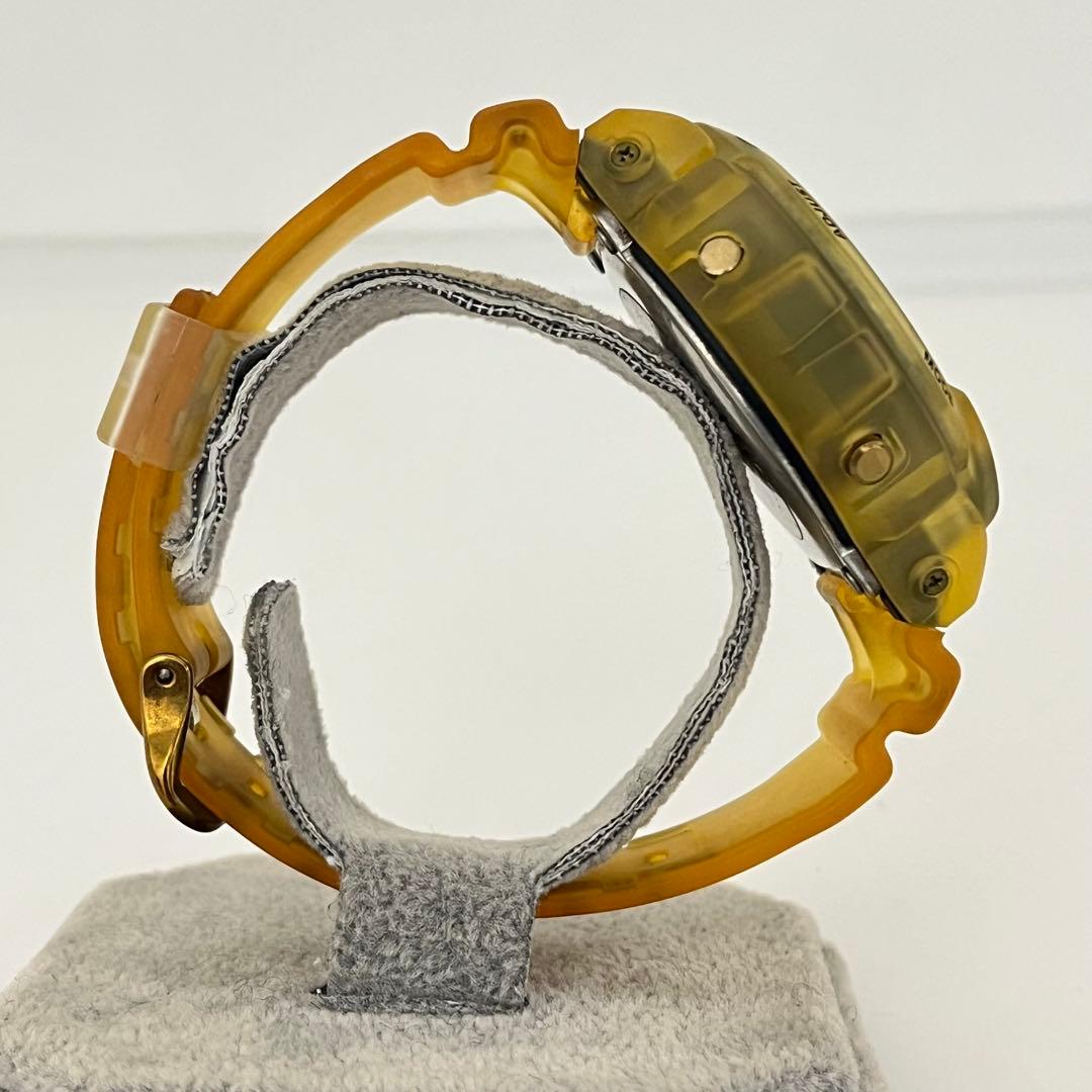 G-SHOCK　DW-6900K　動作品　CASIO 　イルクジ　メンズ腕時計