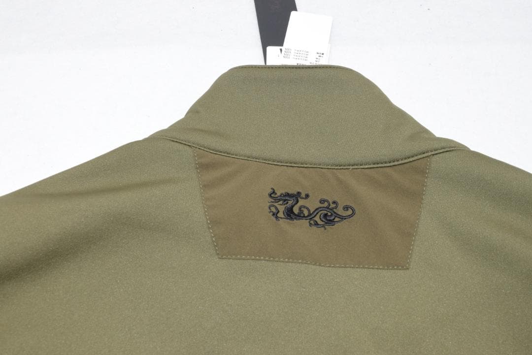 新品☆ダンスウィズドラゴン ドライ&フリーモーションキルトベスト☆カーキ☆XL②