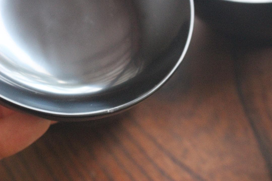 極小保管傷1箇所のみ！時代黒漆に牡丹沈金の映えるお椀２点（検輪島塗沈金椀