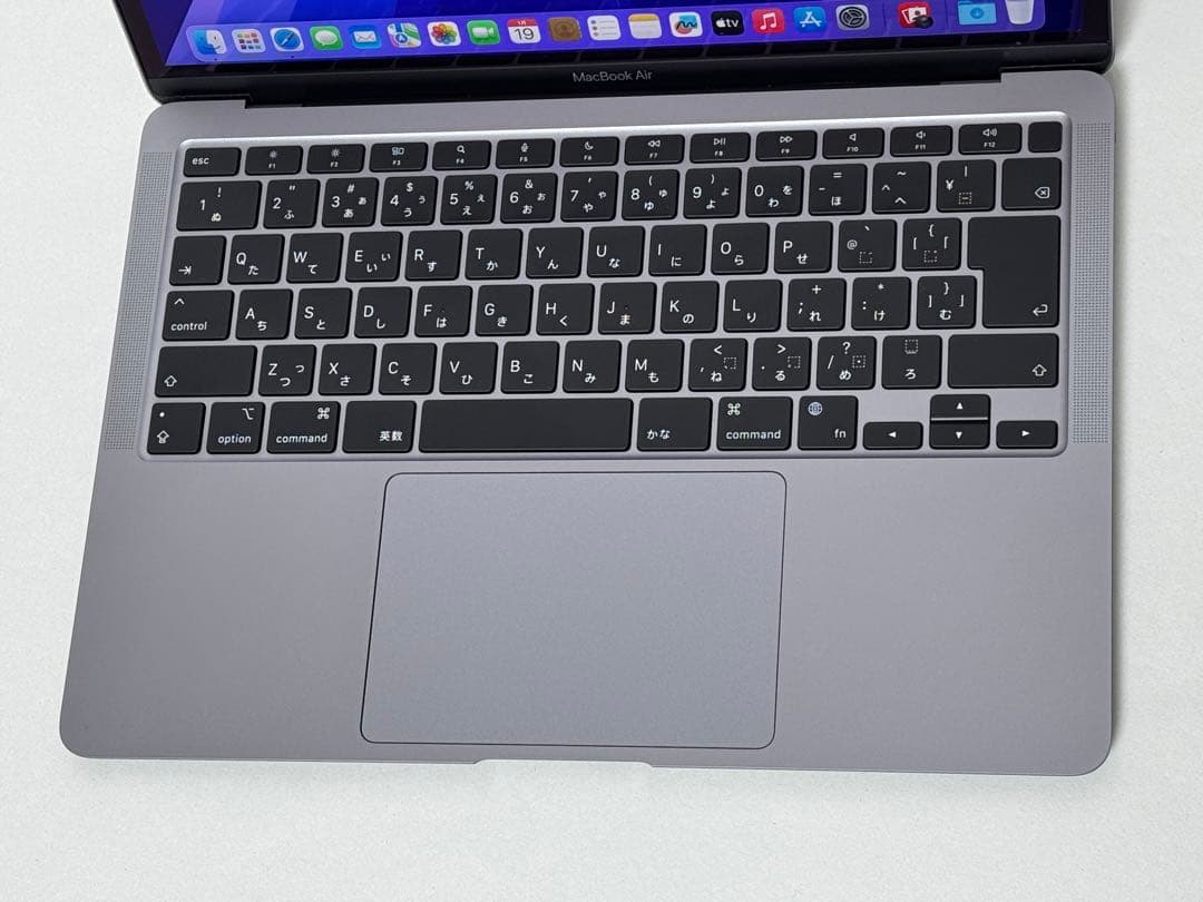 美品　Macbook Air M1 2020 スペースグレイ