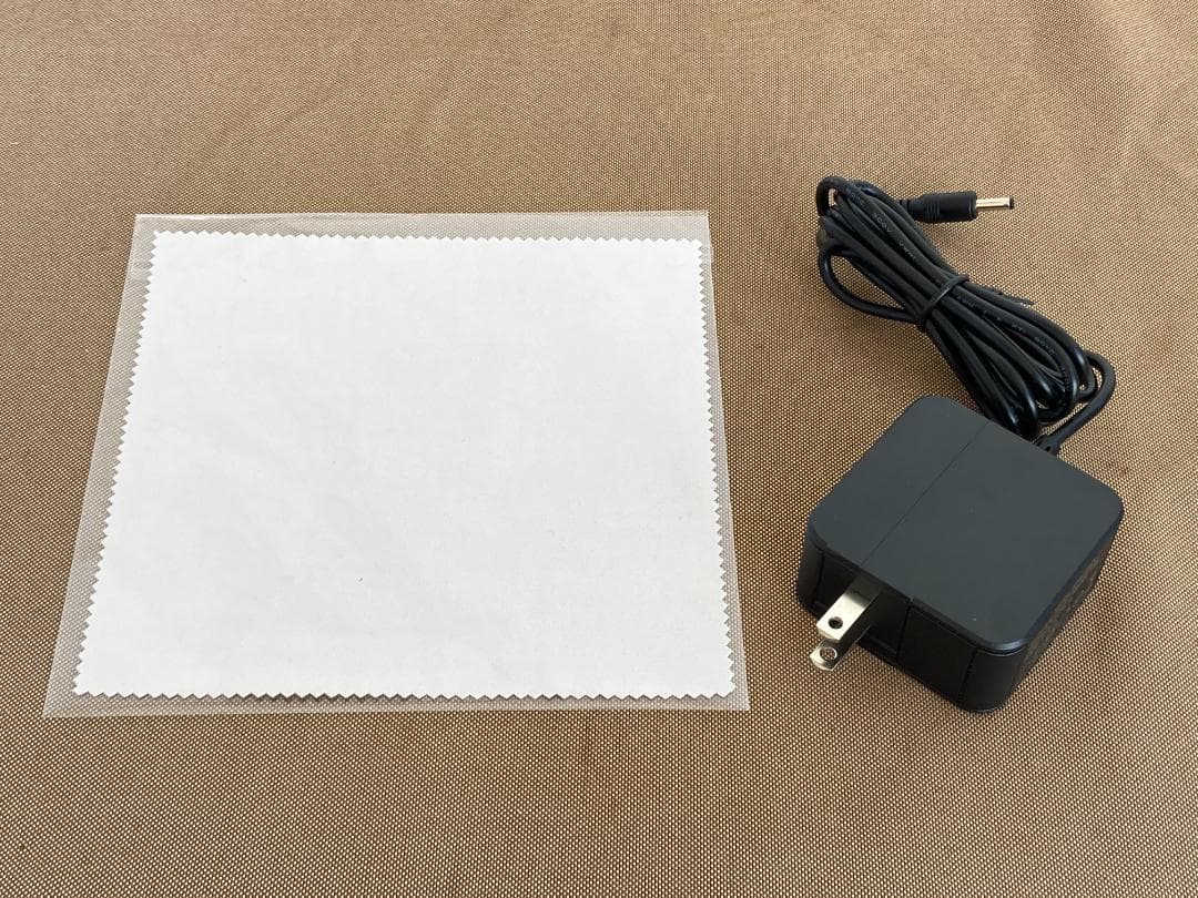 ★未使用品★GM-JAPAN 2in1 タブレット　GMJ-10-128