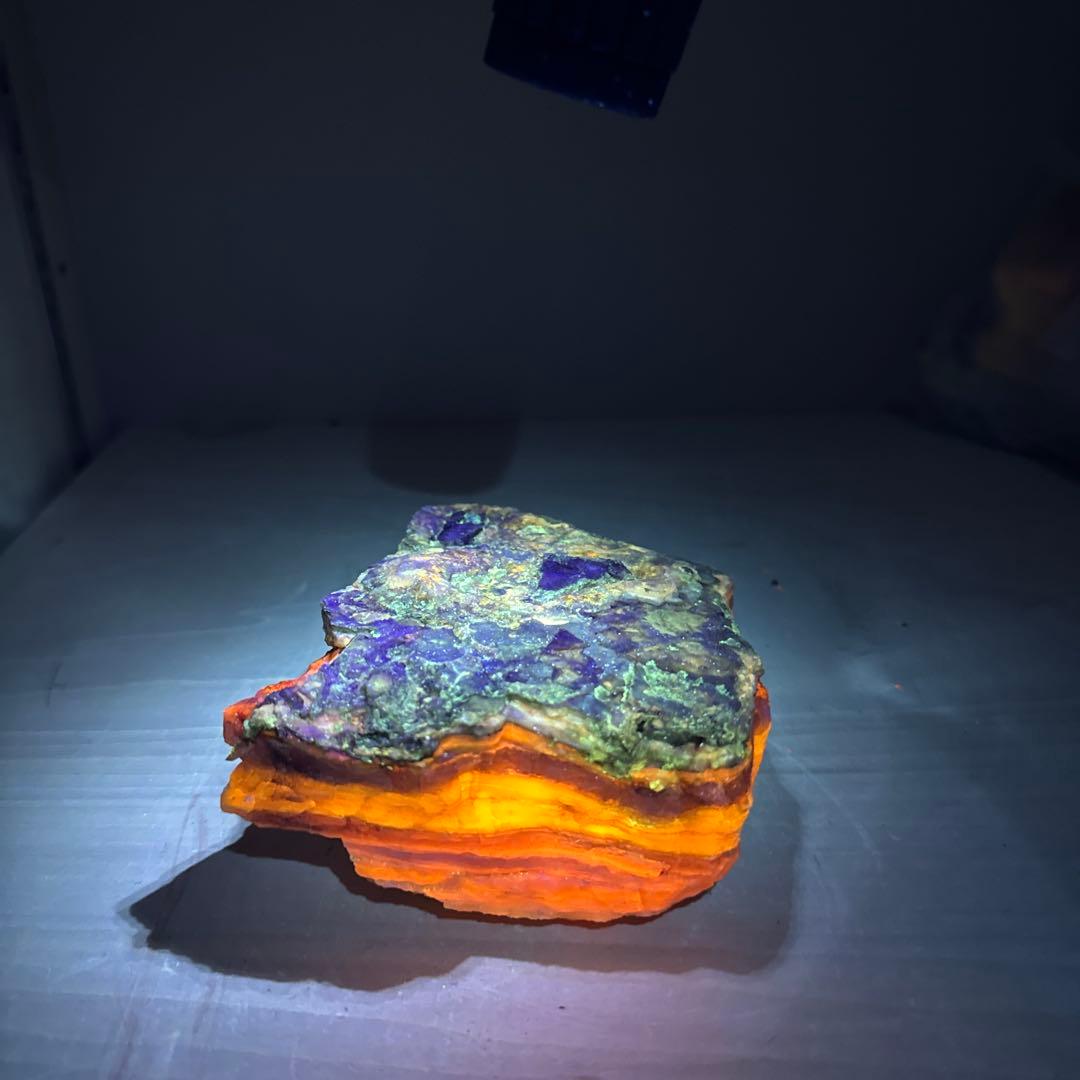 【11】北海道石　然別オパール　蛍光オパール592、588、197g