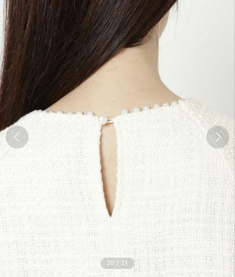 美品大きいサイズ　ローズティアラ　ファニーツイードペプラムブラウス