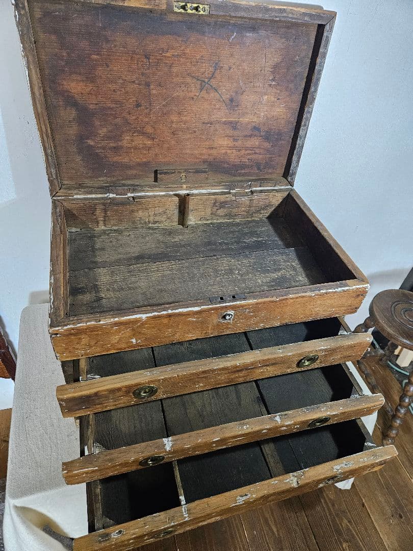 USアンティーク 無垢材の古い工具箱 木製 木箱 ツールボックス 道具箱 ケース