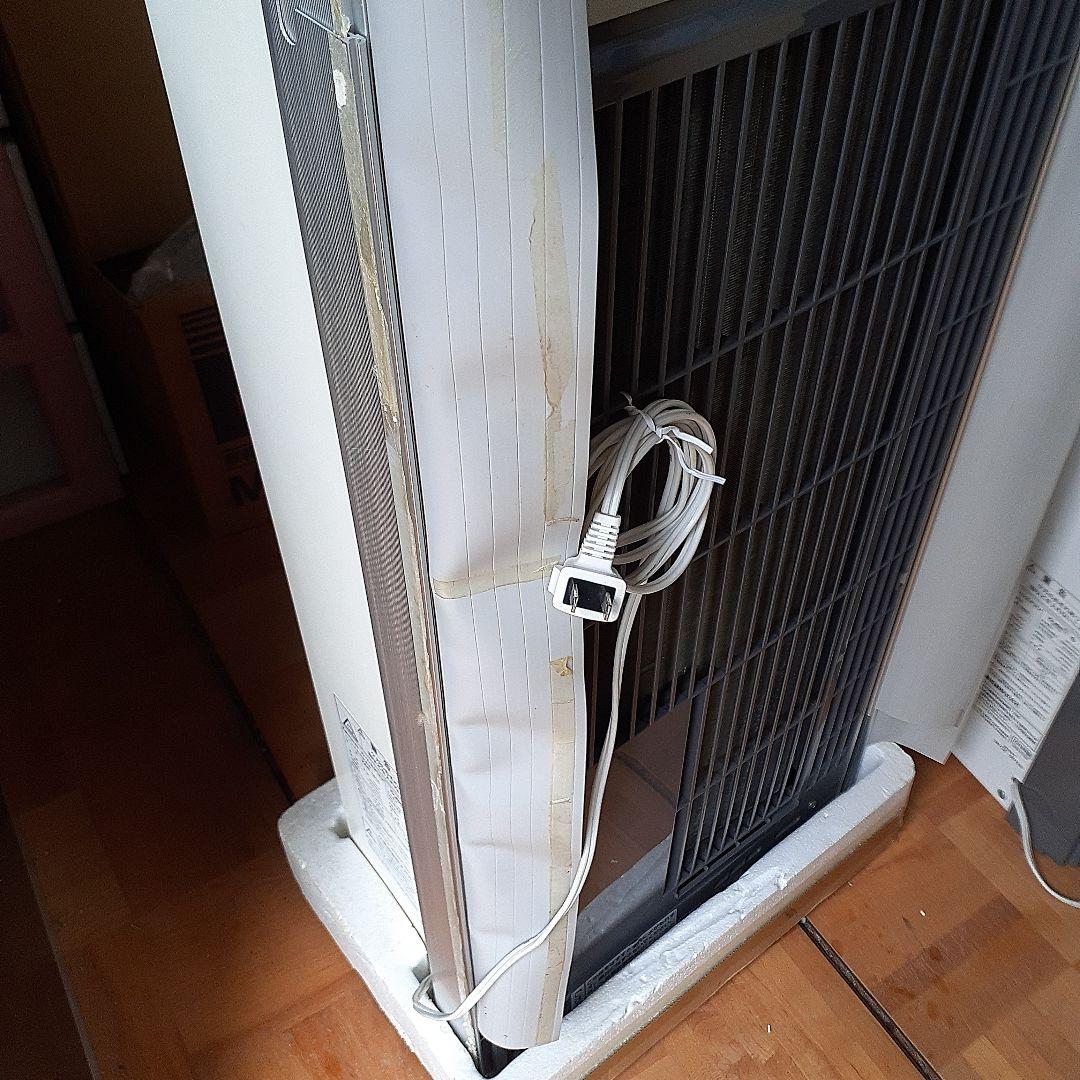 窓用エアコン中古品　KAW-1816