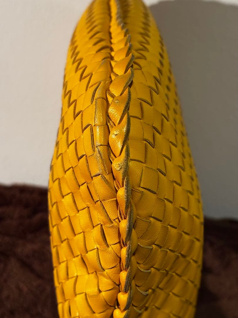 ボッテガヴェネタBOTTEGA VENETAイントレチャートショルダーバッグ