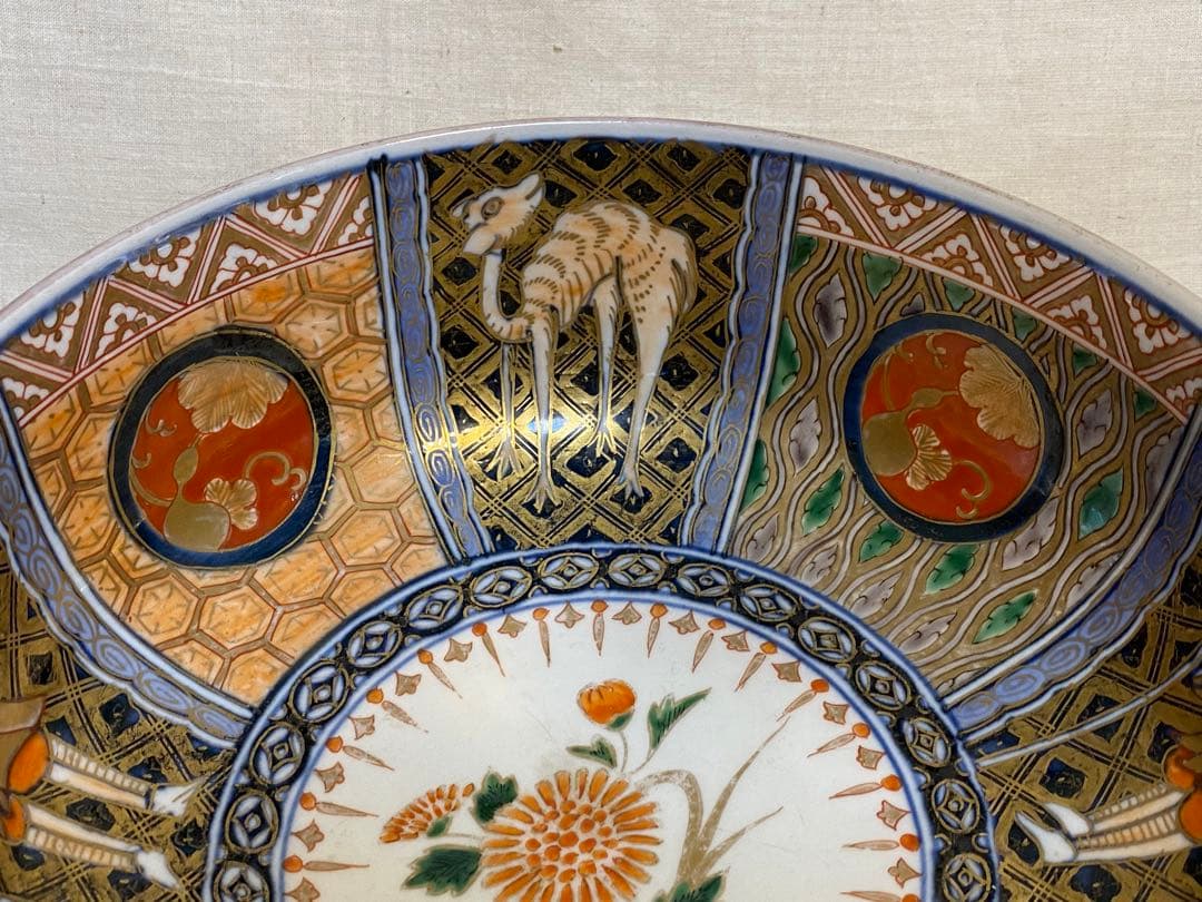 伊万里　古伊万里　色絵　金襴手　鉢　オランダ人　ラクダ　花の図　1客