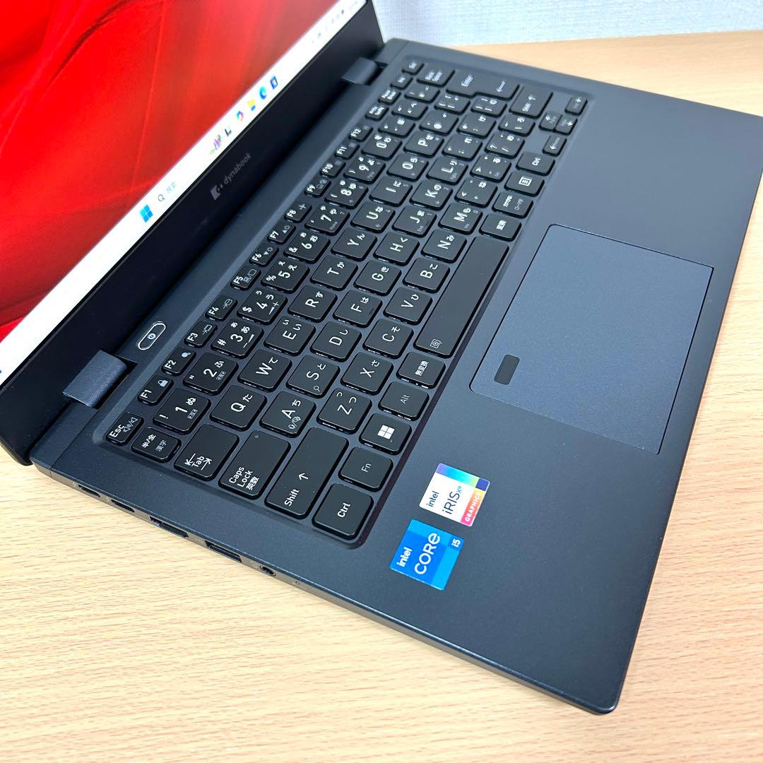 東芝 TOSHIBA dynabook G83/KW 16GB 第12世代 i5