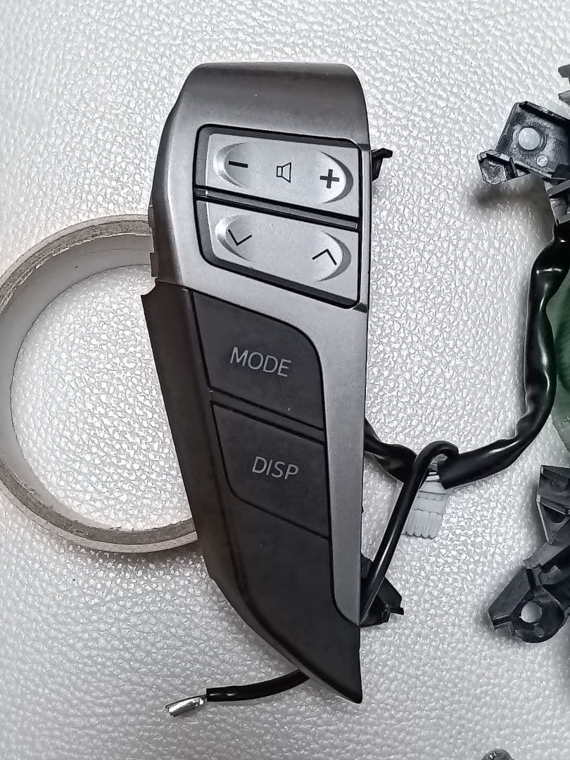 【LED打ち替え品】20アルファードヴェルファイアステアリングスイッチLED白