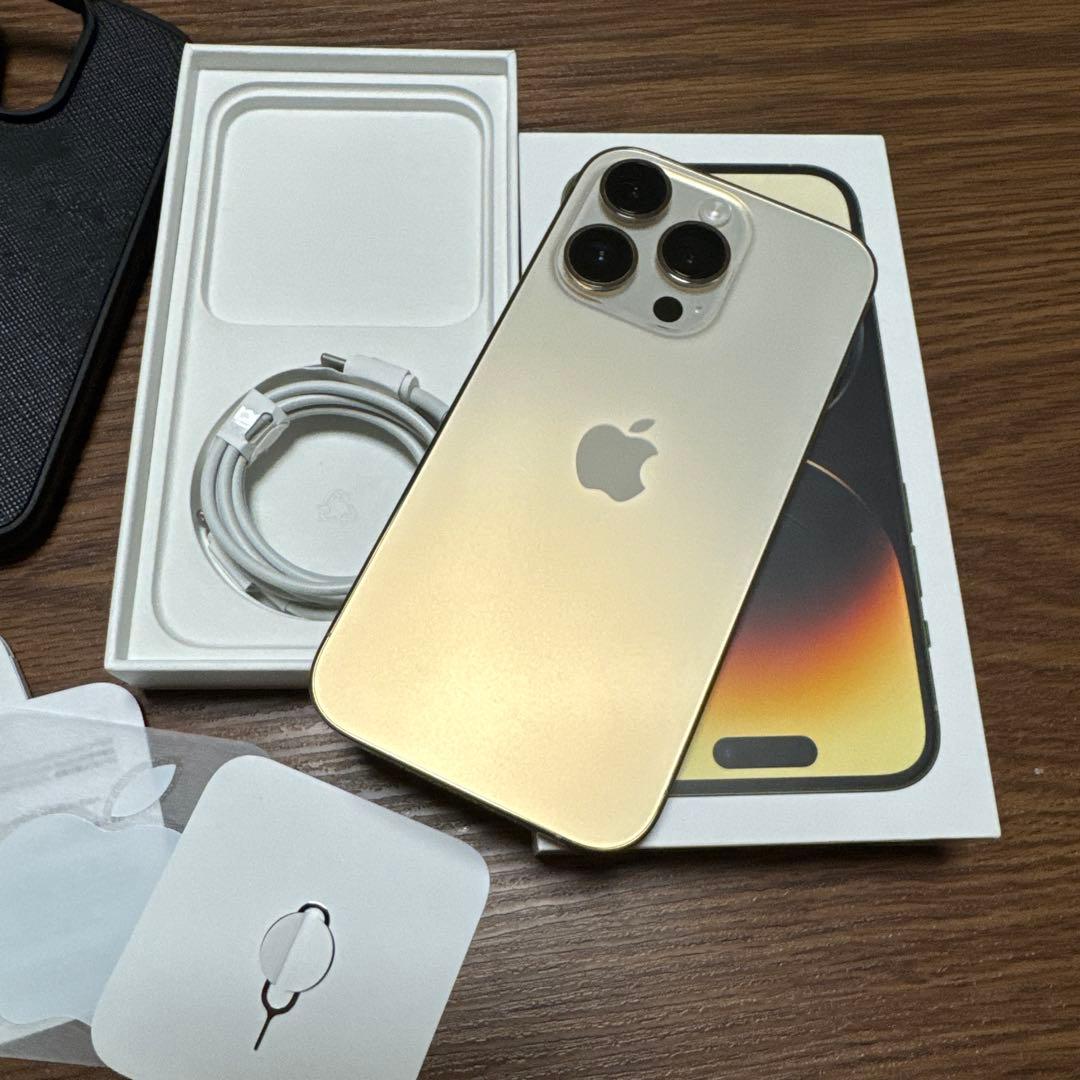 iPhone14pro本体