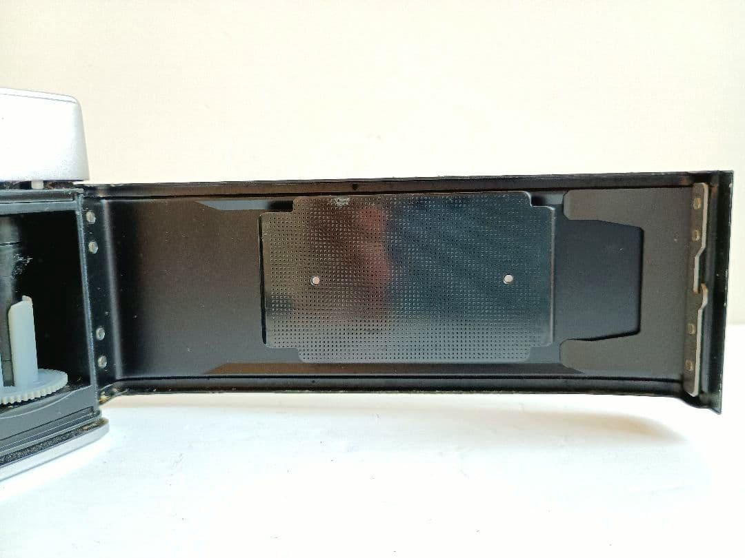 【匿名配送】ミノルタ SR-T 101 一眼レフフィルムカメラ 露出計OK