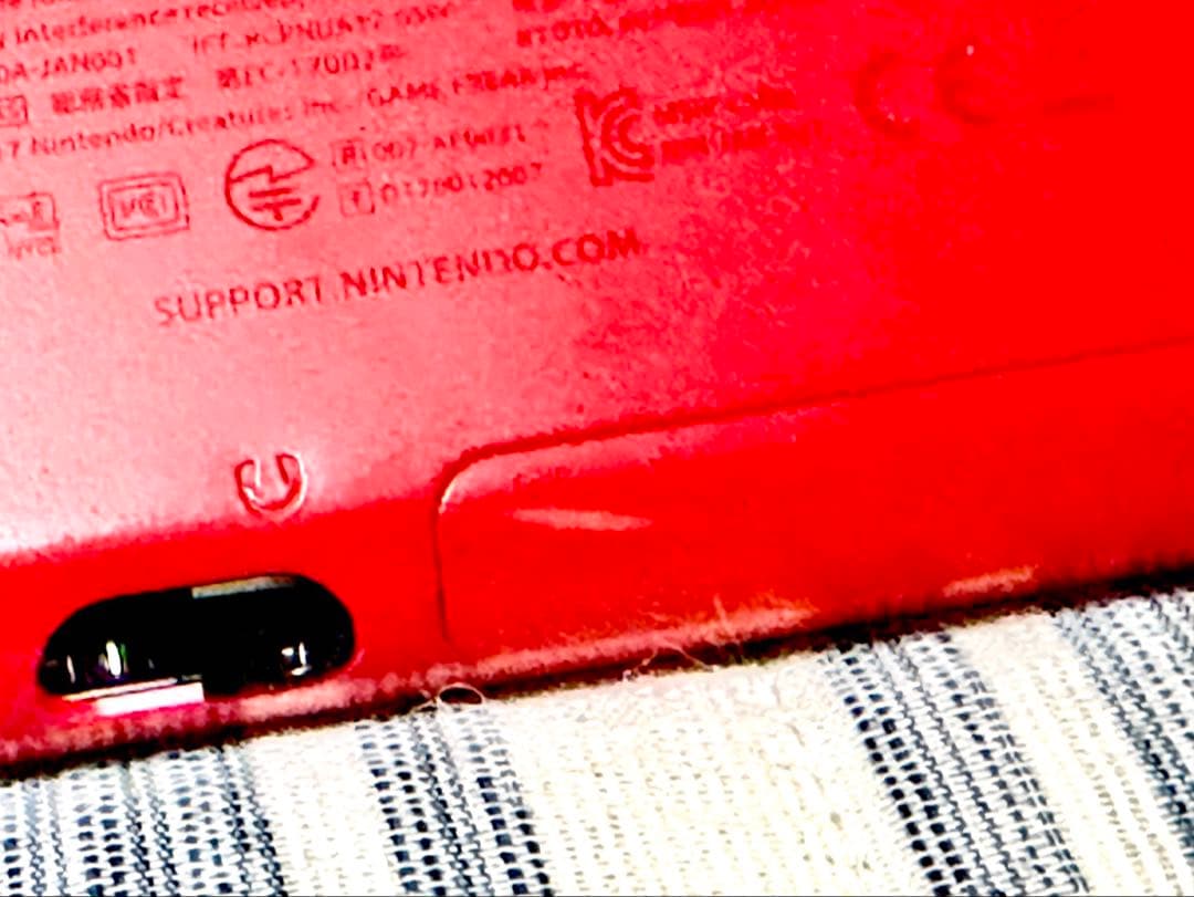 2DS ll 本体　モンスターボール エディション +ポケモンの6個セット