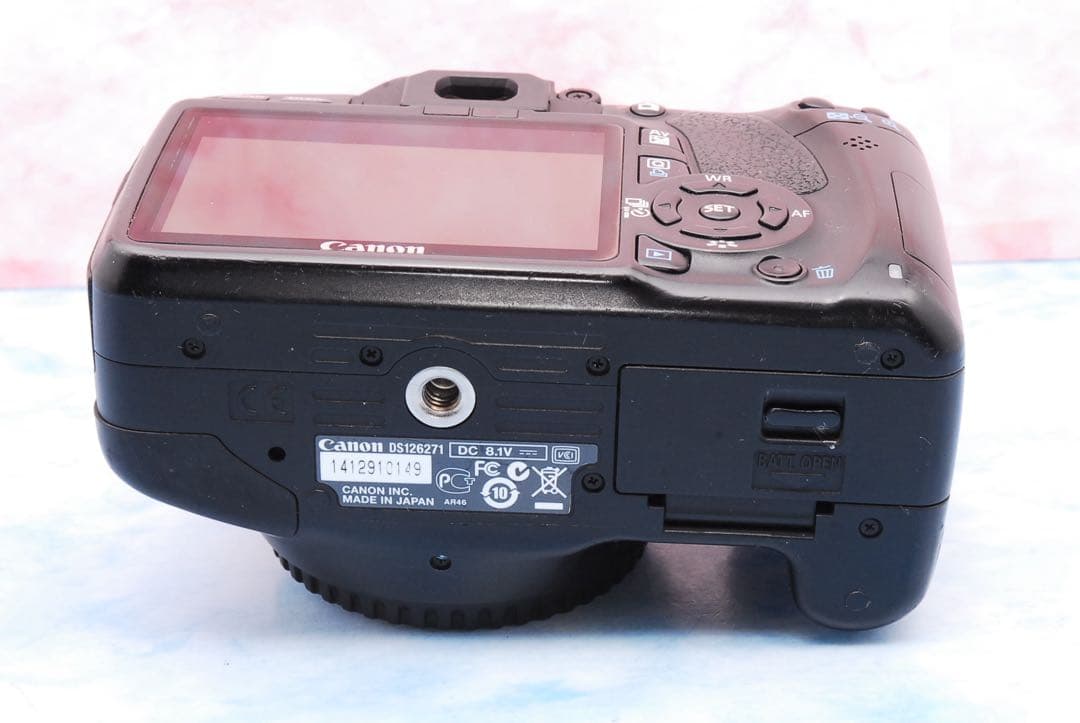 Canon Kiss X4★バッグ付★簡単操作★初心者向け★一眼レフカメラ