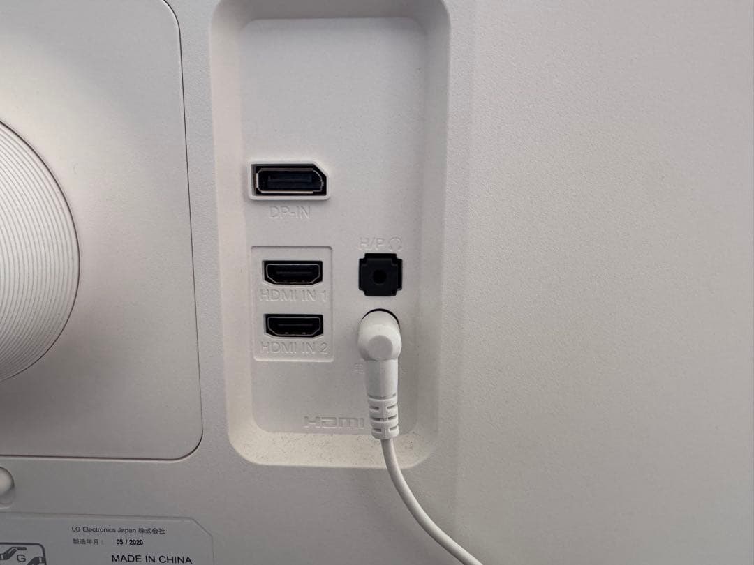 LG 4Kモニター 27UL550-W