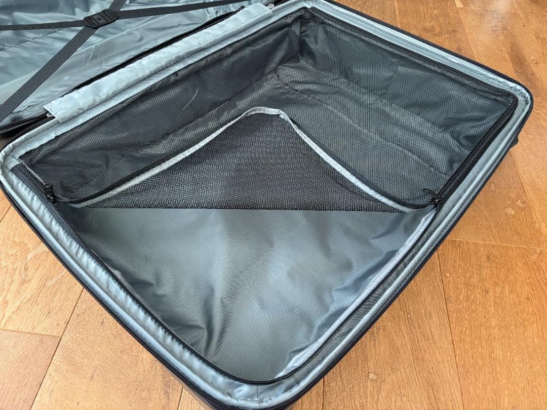 【未使用品】Samsonite（サムソナイト）スーツケース　28インチ