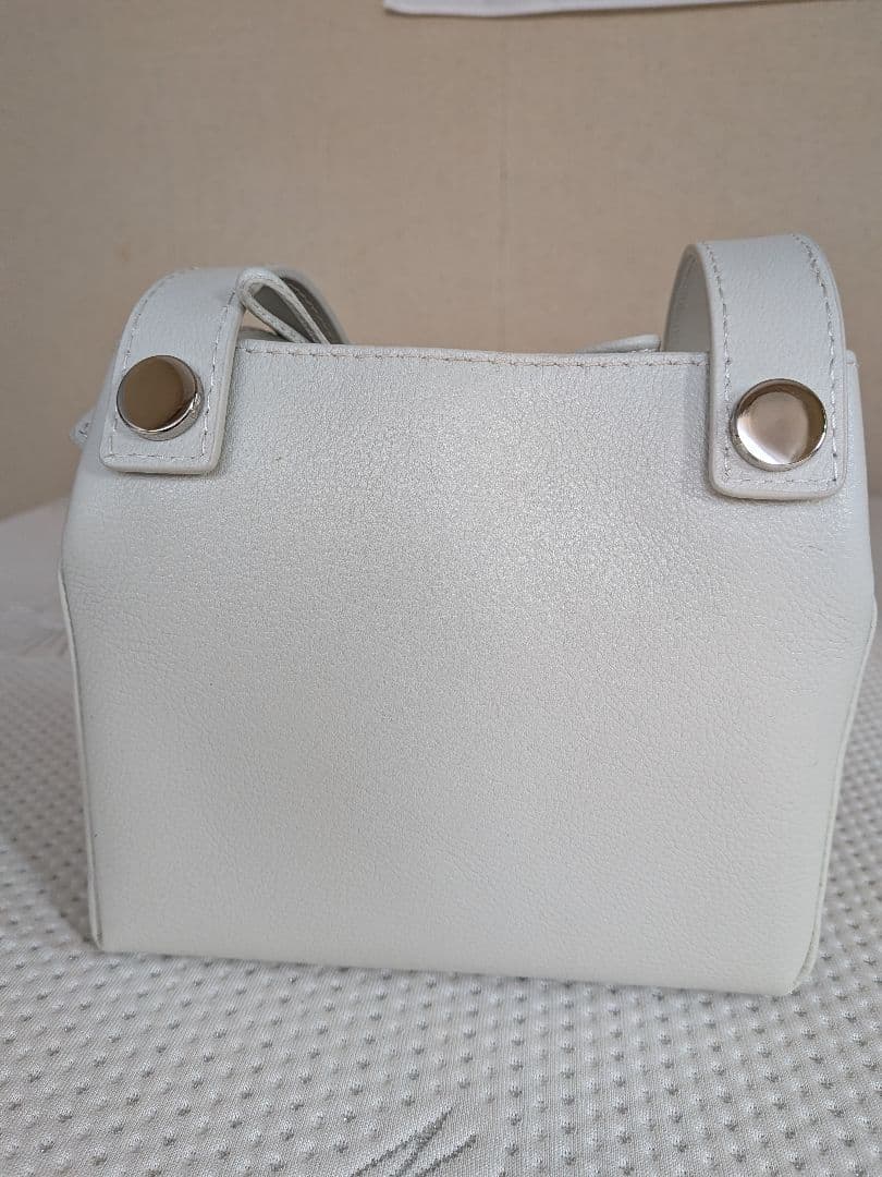 マザーハウス　SORA M 2way ショルダーバッグ　ホワイト