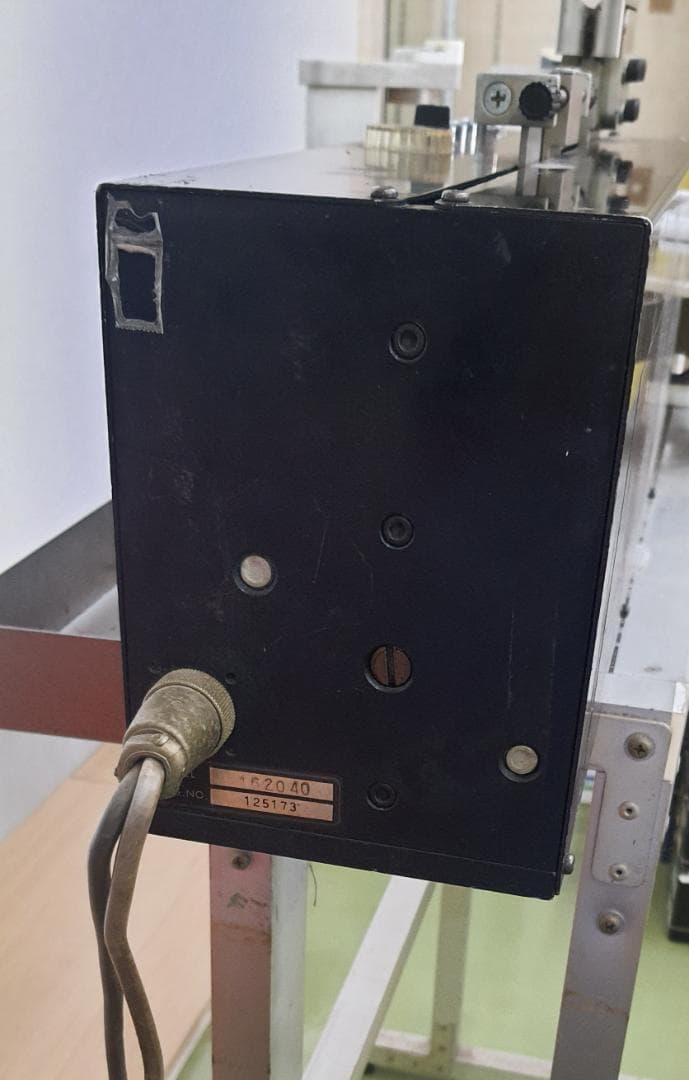 ココ【ジャンク品】ガット張り機　ストリングマシーン アシックス製