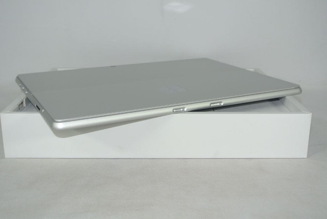 Surface Pro 8 EAT-00010[プラチナ]