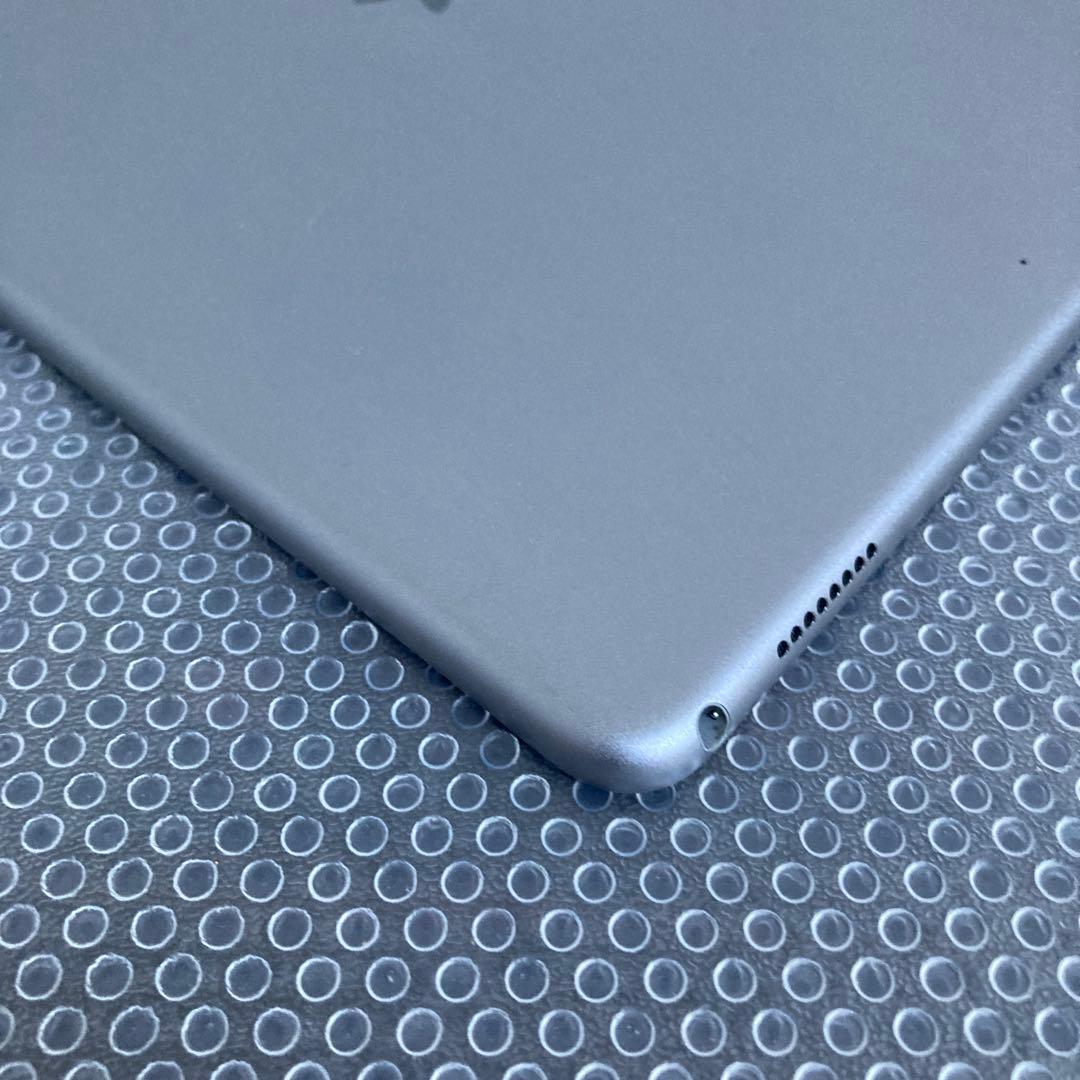 772 外観美品☆電池ほぼ新品☆iPad Pro 64GB 10.5インチ☆