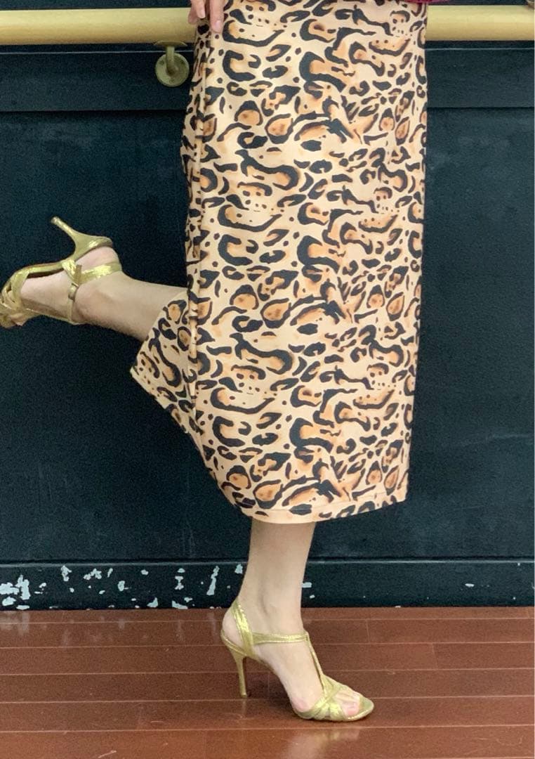新品未使用★アルゼンチンタンゴ⭐︎豹柄スカートM