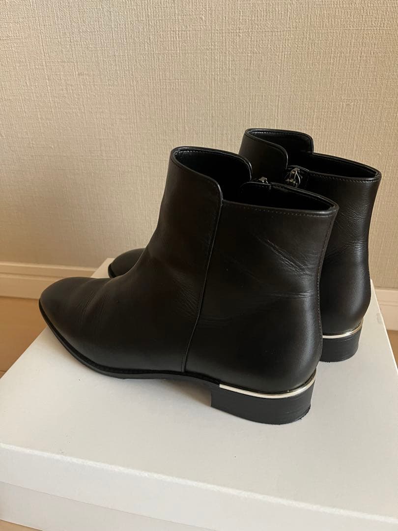 【DIANA】ショートブーツ　24cm