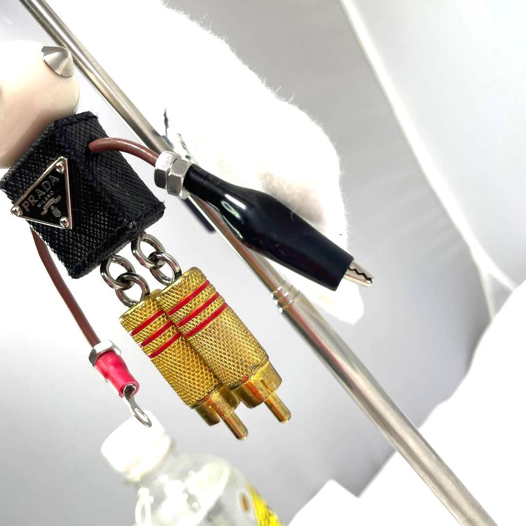 プラダ　ロボットキーホルダー　PRADA