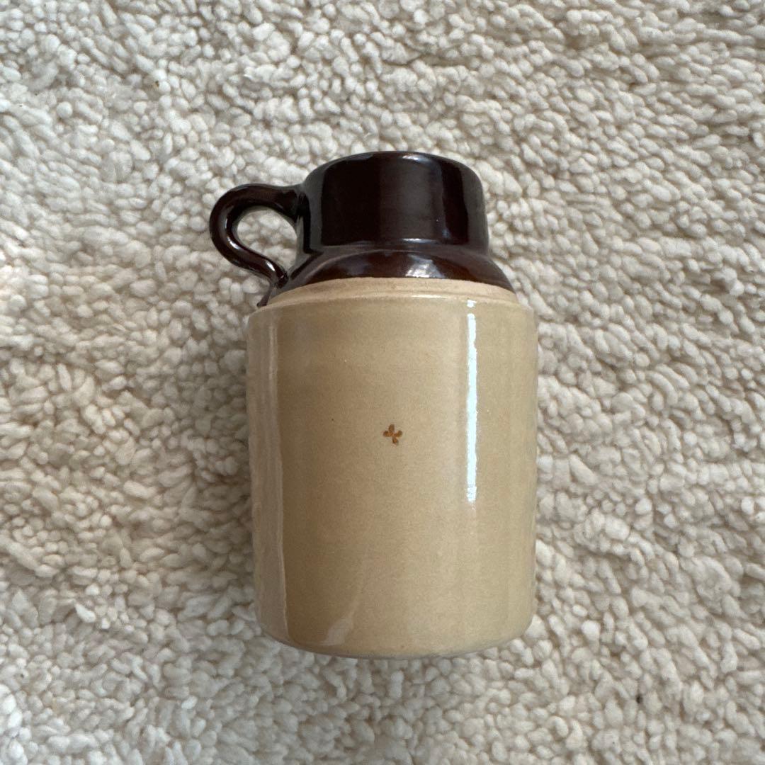 ヴィンテージ 70年代のプレイボーイバニーマグブラウンウイスキージャグ陶器