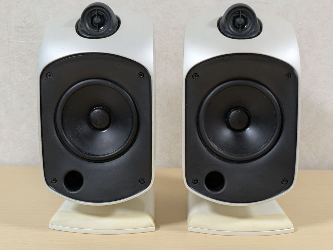 B＆W　小型ブックシェルフ《LM1》まだまだ使えます！