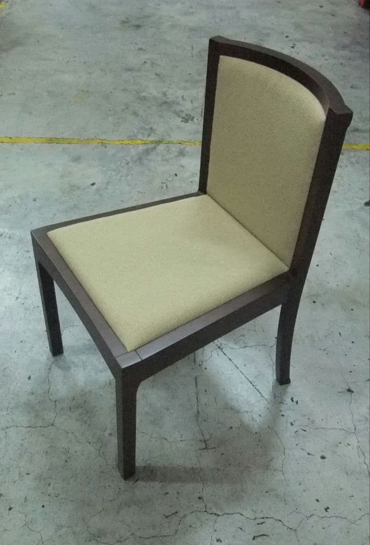 デザインサイドチェア