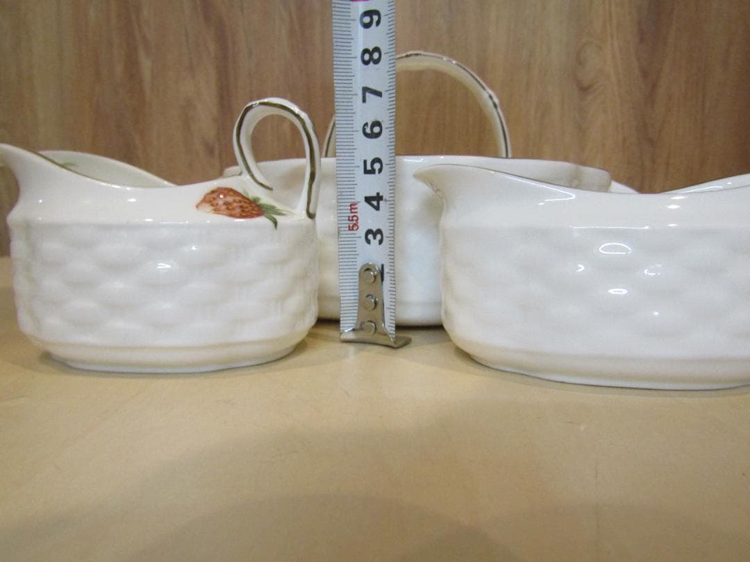 イギリス　コールポート　アンティーク　ストロベリーバスケット