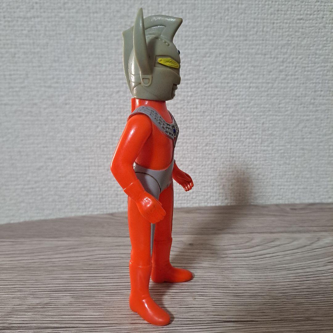 ソフビ　ウルトラマンタロウ　ブルマァク