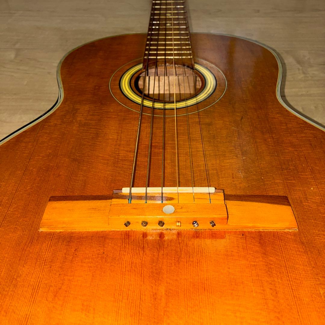YAMAHA Dynamic GUITAR NO.20 ダイナミックギターです