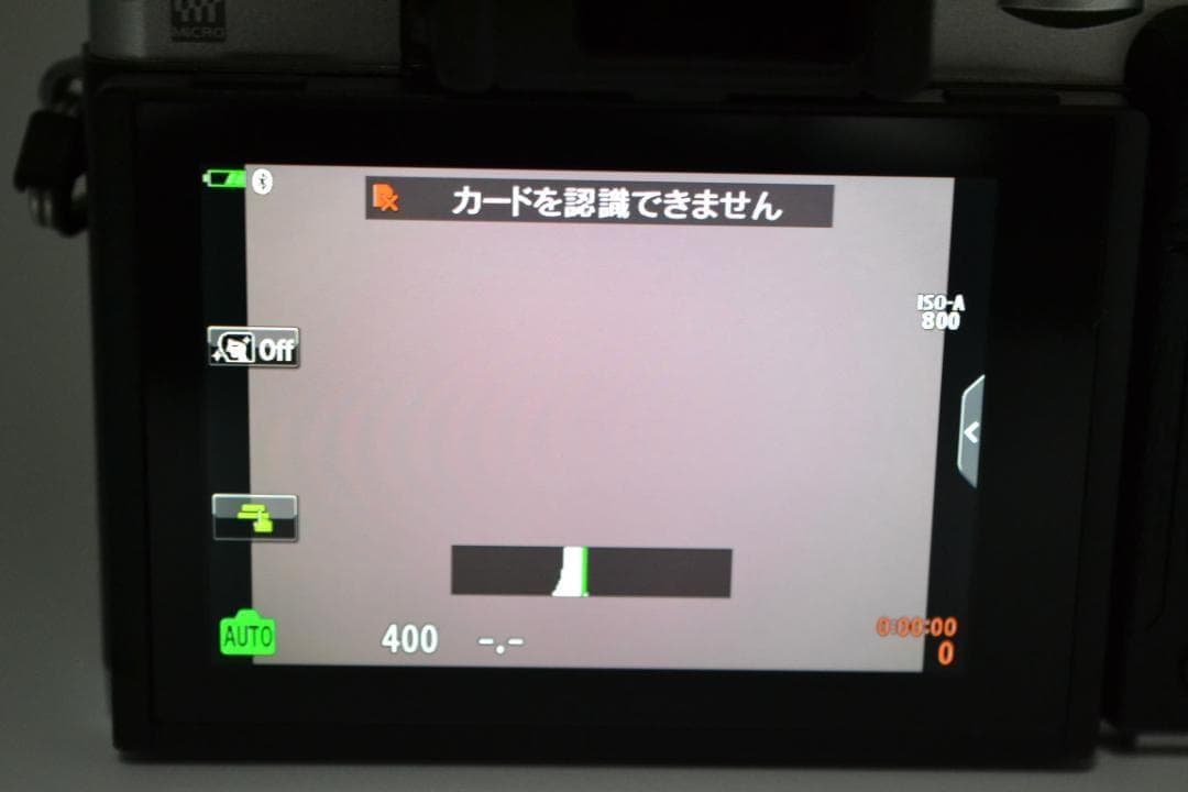 ■ ほぼ新品 ■ オリンパス　OM-D E-M10 Mark Ⅳ ボディ