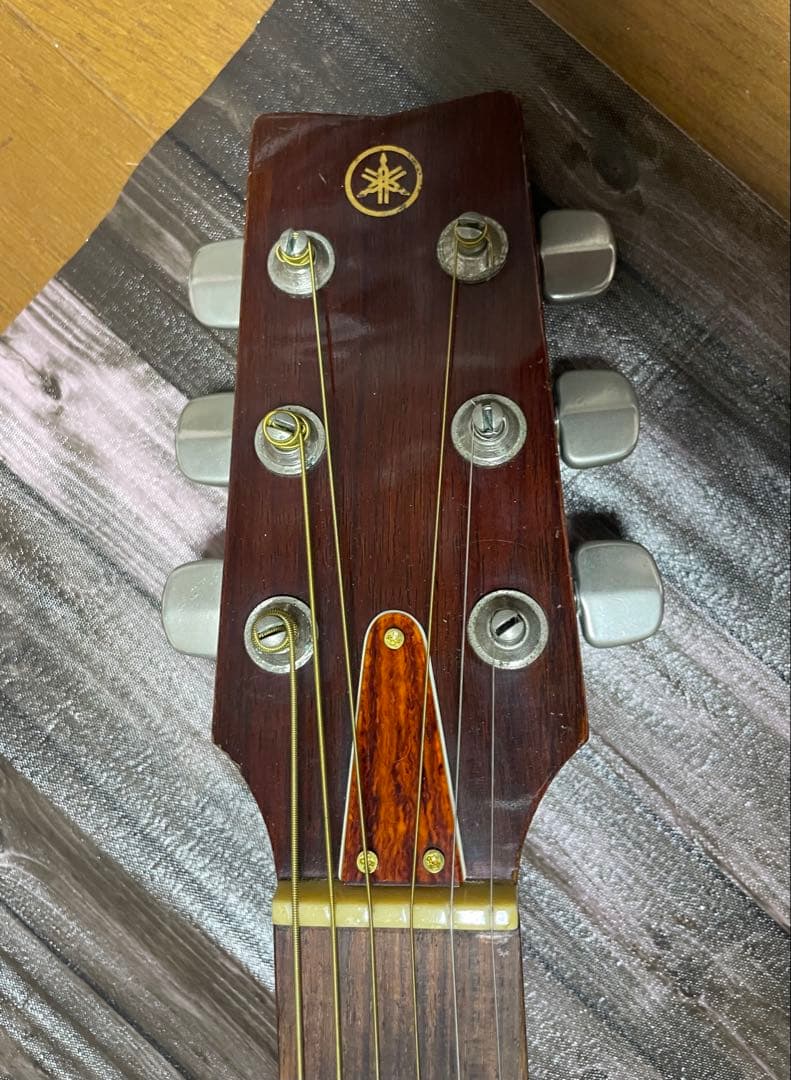 ❣️値下げ❣️YAMAHA FG-160 アコースティックギター ❣プリアンプ付き❣