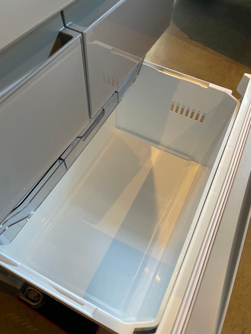 ⭐️ベジータしか勝たん6枚扉冷凍庫【高年式2024年式】東京都\神奈川県送料無料