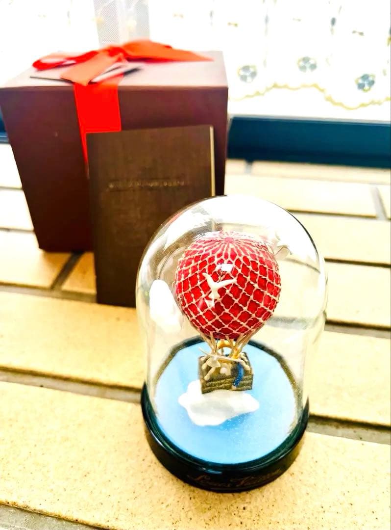 【超美品・未使用】Louis Vuitton 気球の置物 オリジナルボックス付き