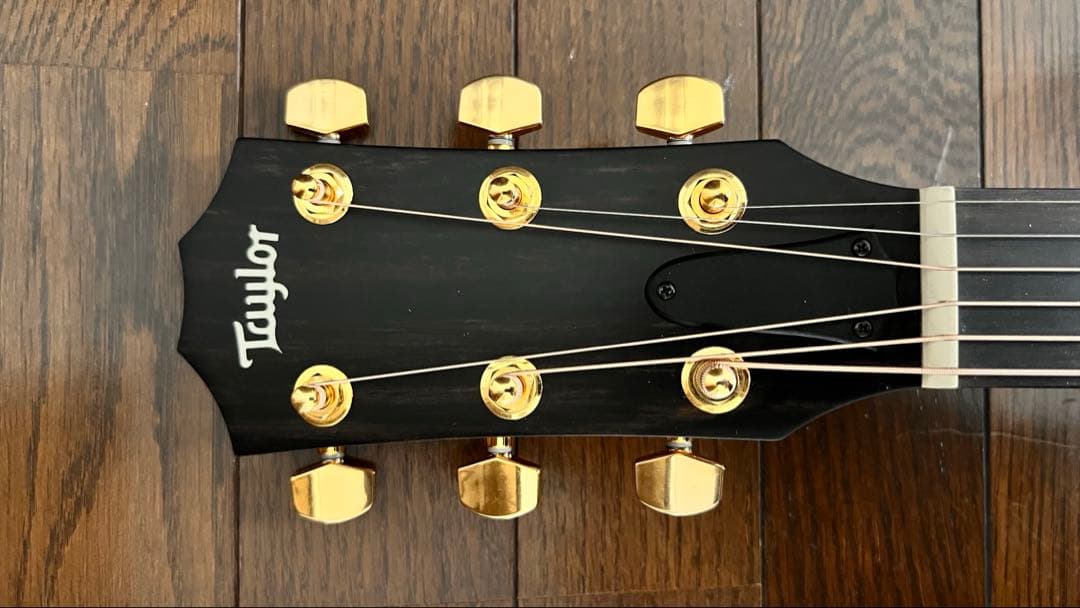 美品　Taylor（テイラー）224ce Koa DLX