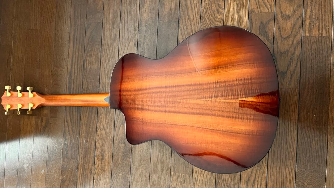 美品　Taylor（テイラー）224ce Koa DLX