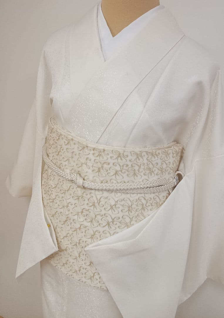 洗える色無地　花唐草地紋　オフホワイト　Lサイズ