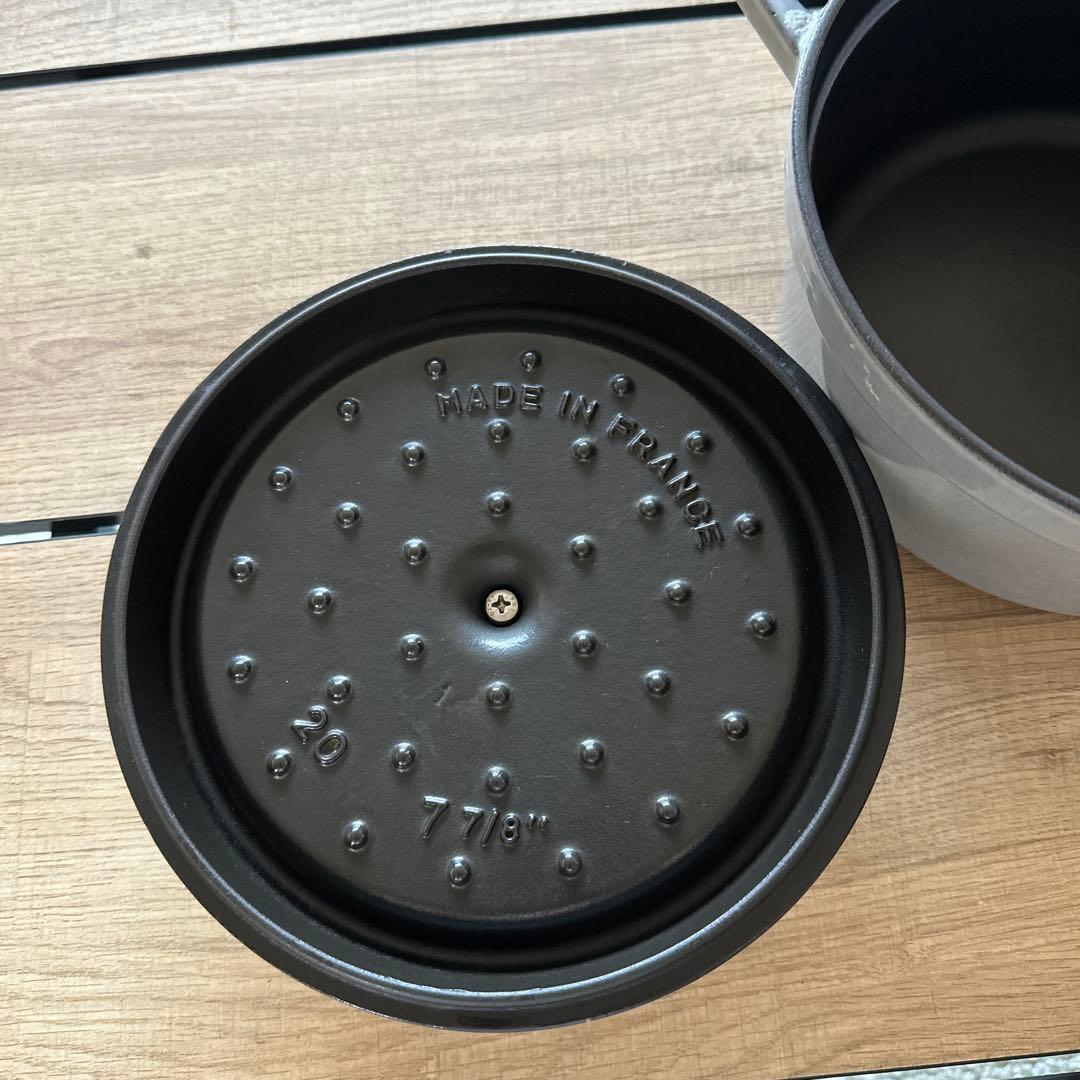 STAUB 両手鍋 20cm グレー 鋳鉄製