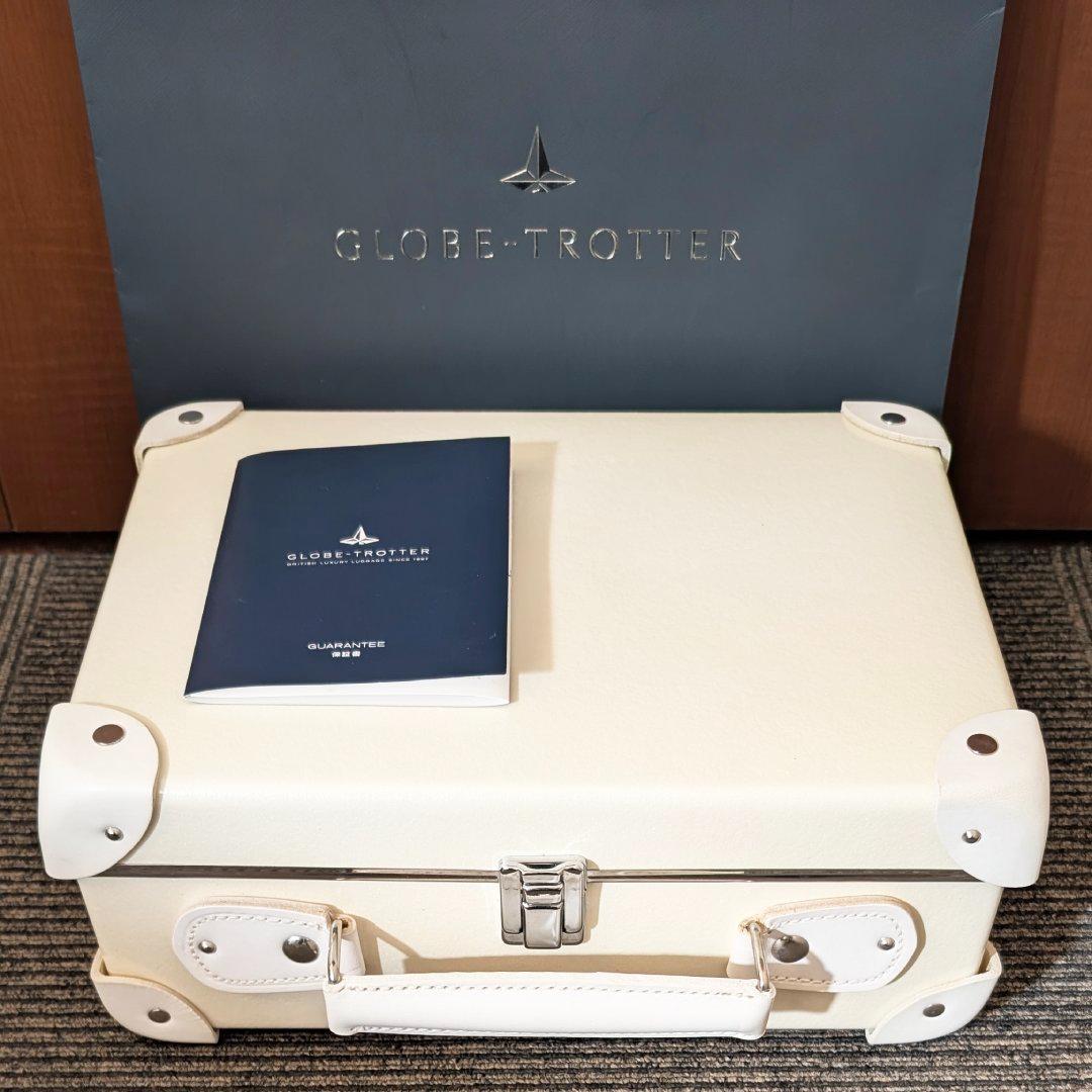 未使用★保証書付グローブトロッター『ホワイトスター』限定品／アタッシュケース新品