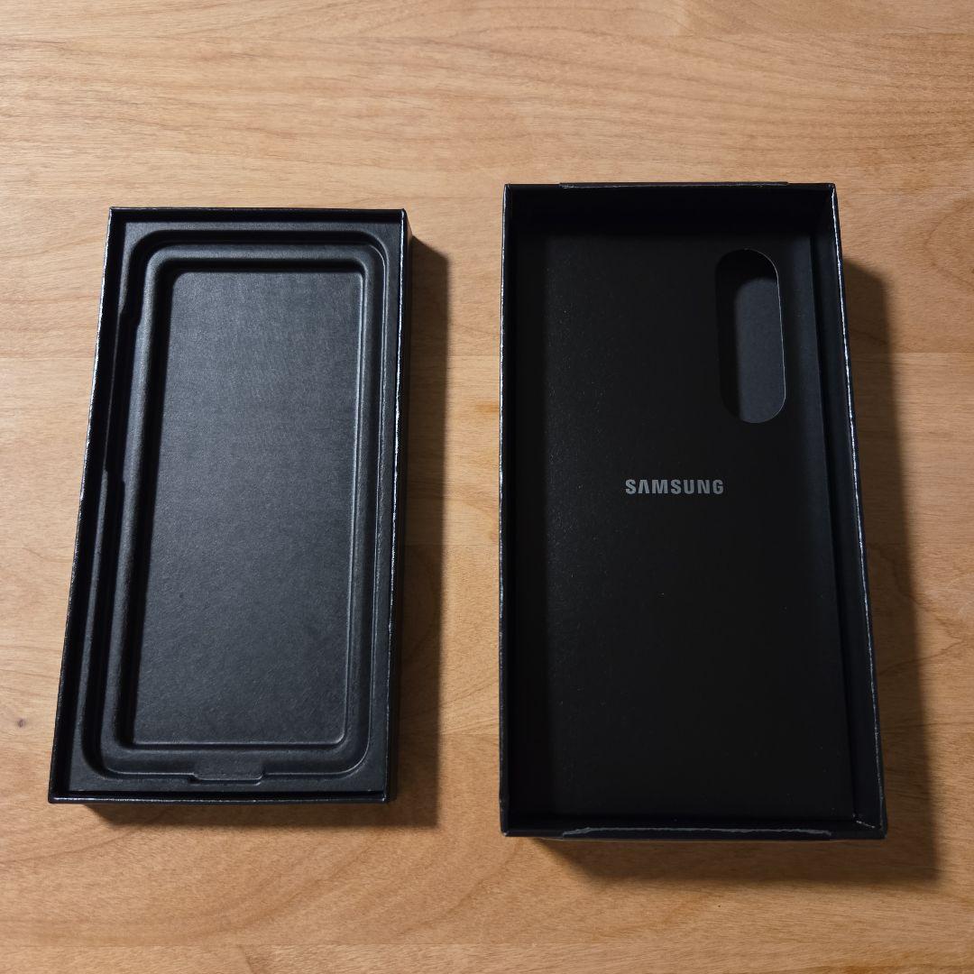 美品 Galaxy S24 オニキス ブラック ドコモ SIMフリー