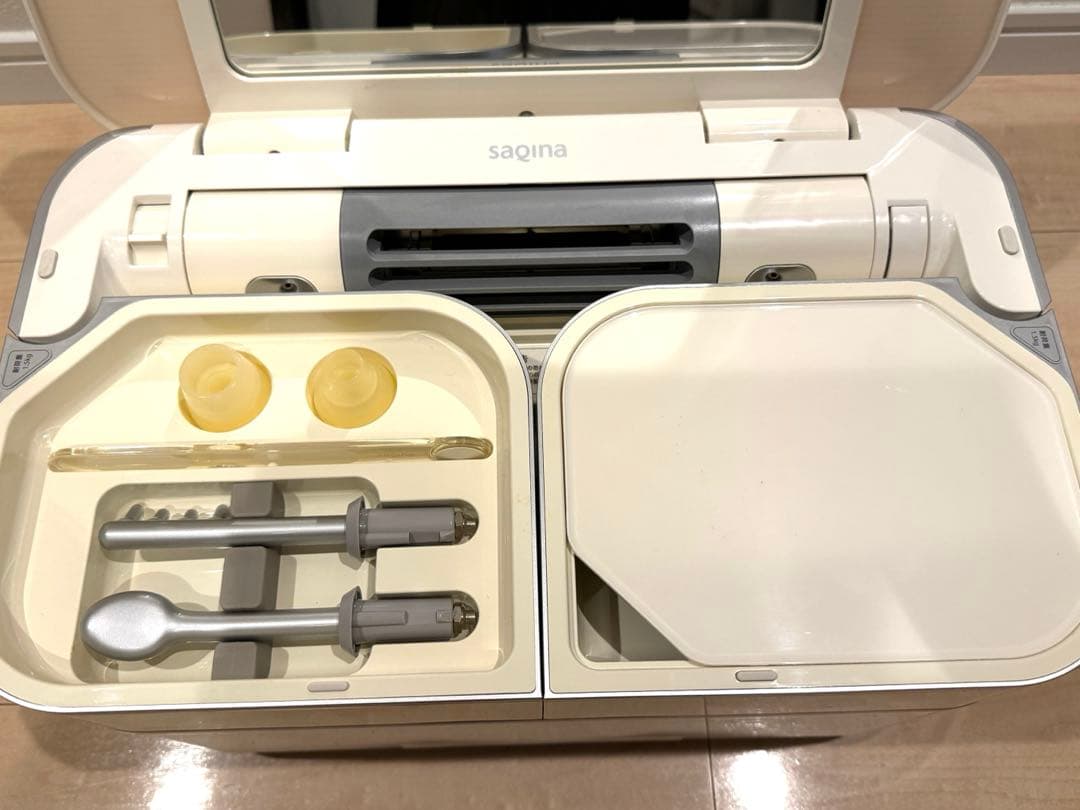 【週末値下げ】saqina （サキナ）美顔器 ビジュー bijou