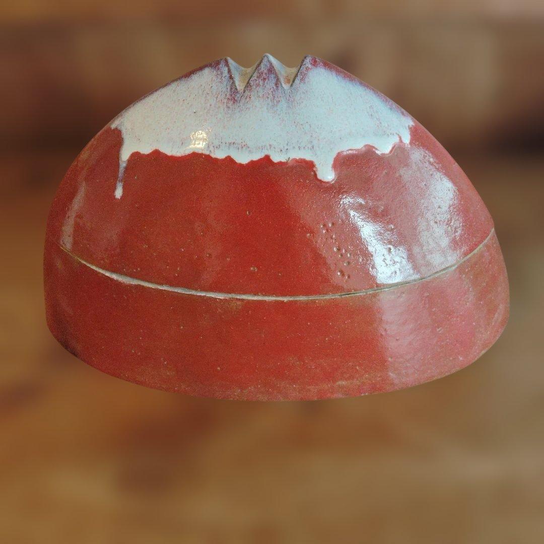 ドーム型陶器収納容器 赤と白