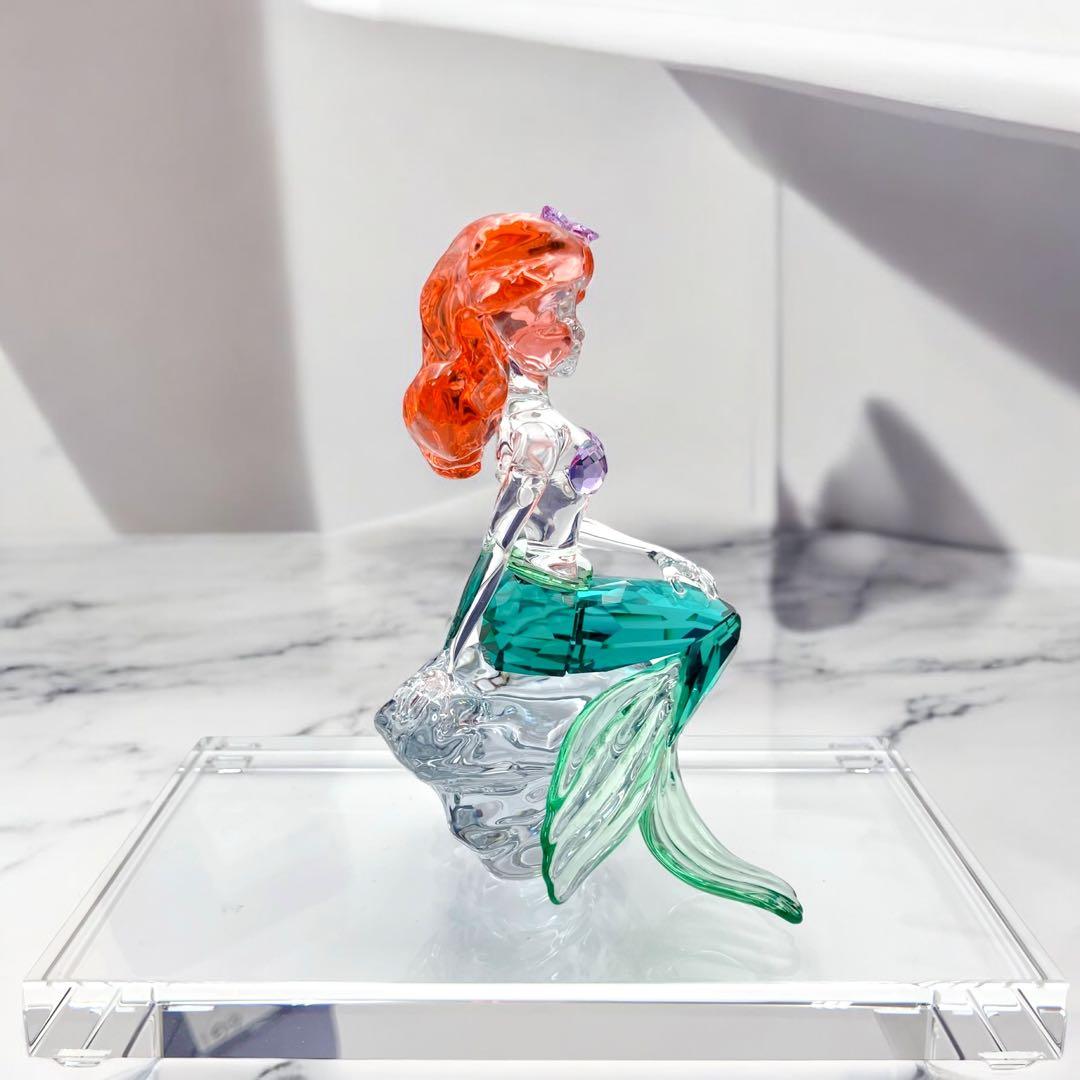 未使用　SWAROVSKI アリエル　置物　台座付き　お買上証明書付　箱　希少品