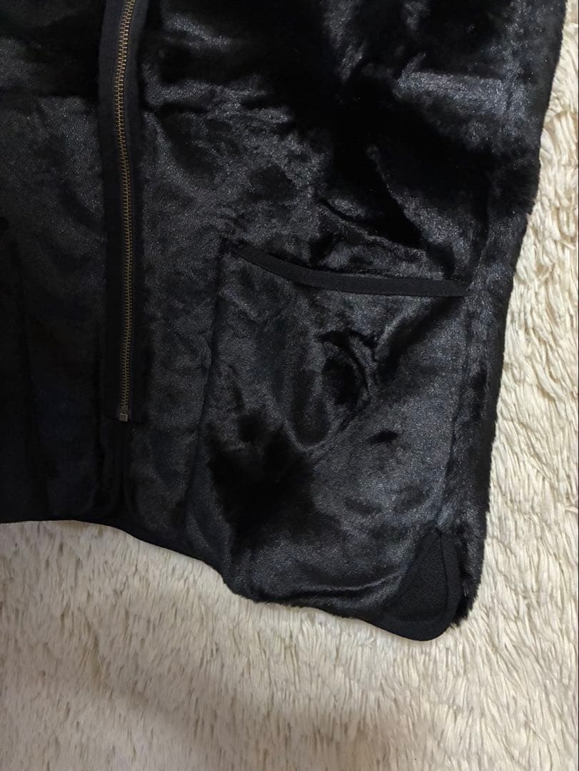 新品 タグ付きBarbour 黒 ファーライナー インナーベスト 40 ブラック